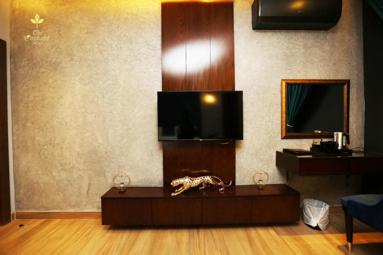 The Orchard Hotel ラホール エクステリア 写真